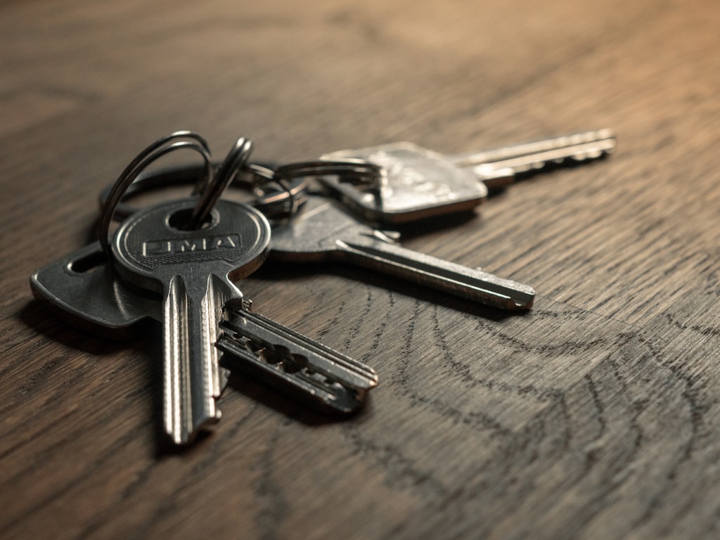 Rekeying & Key Alike